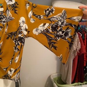 Worn once! Tie front, bell sleeve, floral shirt